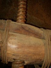 Amarre de la tuerca a la viga